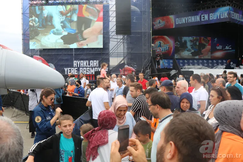 Teknofest Karadeniz'e son günde ziyaretçi akını! Vatandaşlardan Kızılelma ve Hürjet'e yoğun ilgi 7