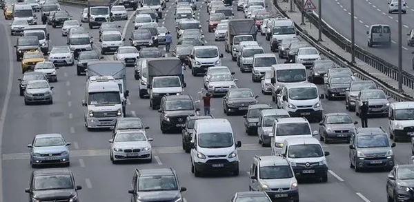 1677053695799.jpg TÜİK taşıt kayıt sayısını açıkladı! İşte trafikteki toplam taşıt sayısı - 4