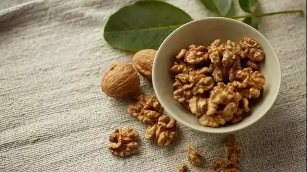 canan-karatay-ekmek-yerine-tuketin-diyerek-acikladi-dunyanin-en-faydali-besini-1702647310196.jpeg Dünyanın en faydalı besini! Canan Karatay açıkladı! Anne sütü kadar faydalı... - 3
