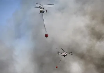 Yeşil vatanı savunuyorlar! Helikopterle yangınların seyrini değiştiriyorlar