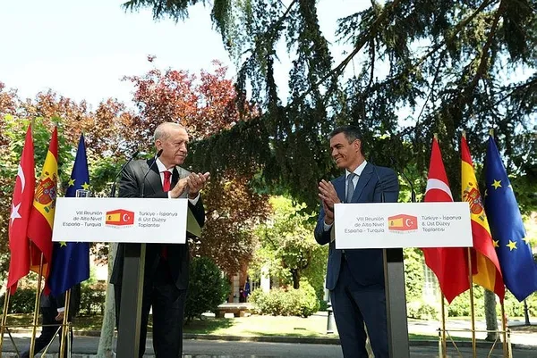 Başkan Erdoğan’dan İspanya’da Gazze sözleri: Ateşkes kararı kağıtta kalmasın BMGK İsrail’e baskı yapmalı