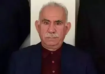 Teröristbaşı Öcalan ailesi ile görüştü!