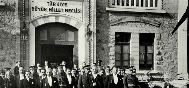 Milli iradenin simgesi TBMM 105 yaşında!