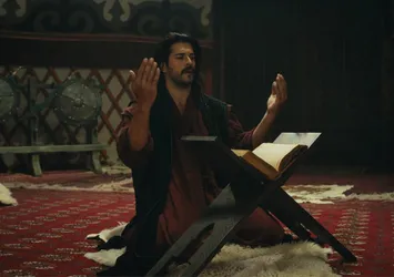 Kuruluş Osman’a Burak Özçivit’in okuduğu Fetih Suresi damga vurdu