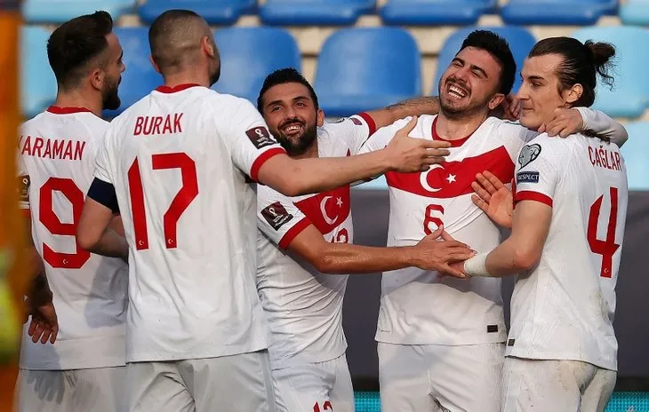 Türkiye Letonya maçı saat kaçta ve hangi kanalda | Şenol Güneş'ten flaş karar! İşte muhtemel ilk 11'ler