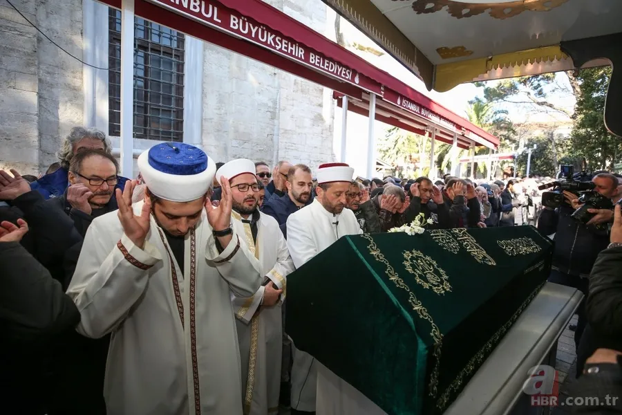 Yeşilcam'ın Ömercik'i Ömer Dönmez son yolculuğuna uğurlandı! Bakan Hulusi Akar yalnız bırakmadı 10