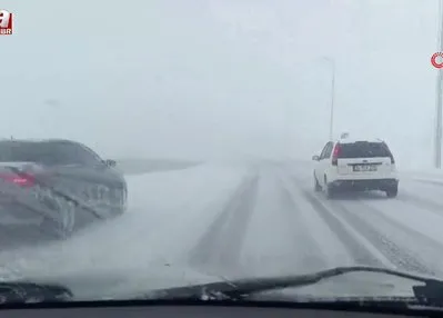 Kayseri’de aniden bastıran kar etkili oldu