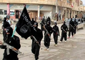 Yeni hedef DAEŞ'in elindeki "Rakka"