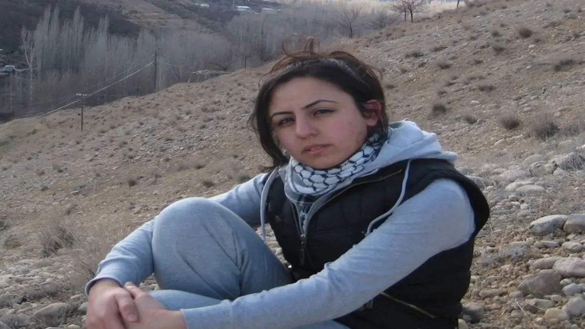 Havuzda fenalaşan öğretmenden acı haber