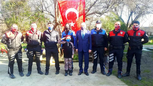 Polis olmak isteyen minik Umut'a sürpriz ziyaret - 1