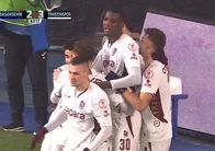 Trabzonspor Onuachu'nun golüyle öne geçerek skoru 3-2 yaptı