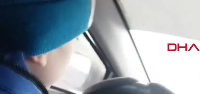 Rusya’da küçük çocuğuna araba kullandıran anne tepki çekti