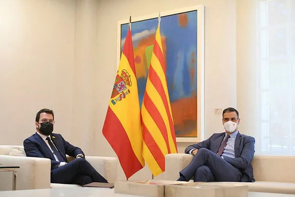 İspanya’da kritik görüşme: İspanya Başbakanı Sanchez Katalonya liderini ağırladı