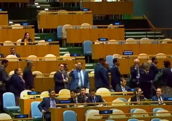 Katliamcı Netanyahu'ya BM'de şok! Kürsüye çıkınca salon boşaldı