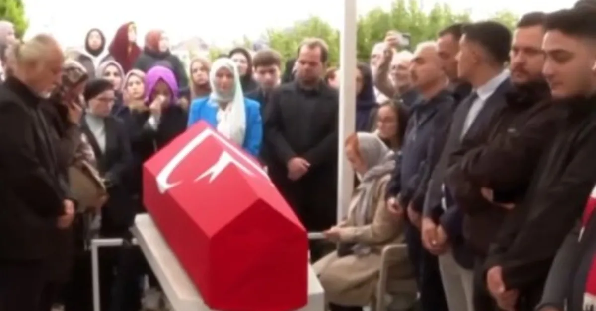 Yavuz Bülent Bakiler'e veda