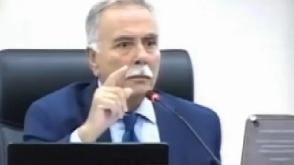 CHP skandal görüntülerle gündem olan Ülgür Gökhan’a sahip çıktı!