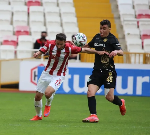 Tek gol 3 puan... Sivasspor 1 - 0 Yeni Malatyaspor (MAÇ SONUCU - ÖZET) - 2