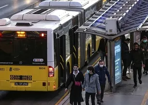 Arefe günü otobüsler bedava mı? 29 Mart Cumartesi günü toplu taşıma ücretsiz mi? Metro, metrobüs, marmaray, İETT... .