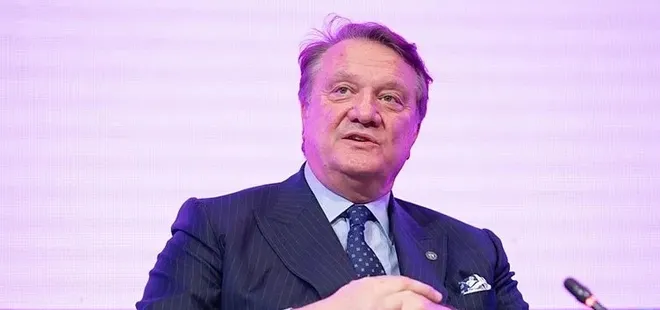 Hasan Arat’tan flaş açıklamalar! Beşiktaş’ın yeni teknik direktörü için sinyali verdi! Nuri Şahin mi, Sergen Yalçın mı?