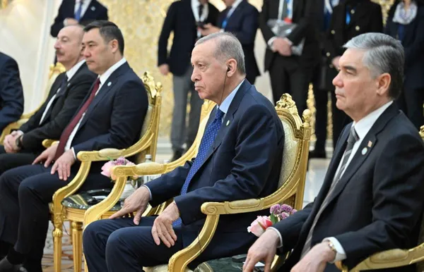 Başkan Erdoğan Kazakistan dönüşü açıkladı: Dünyanın umudu Türk Devridir