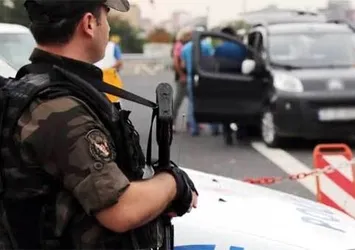Diyarbakır’da bombalı araç alarmı