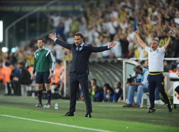 fenerbahcenin-yeni-teknik-direktoru-belli-oldu-vitor-pereira-fenerbahcede-1625243349313.jpg Fenerbahçe'nin yeni teknik direktörü belli oldu! Vitor Pereira Fenerbahçe'de! - 7