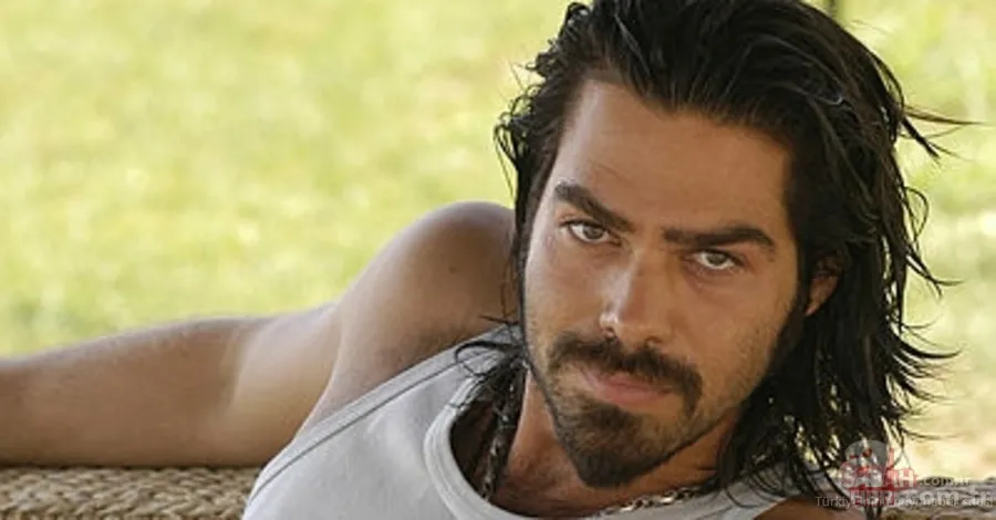 Arka Sokaklar'ın Murat komiseri Uğur Pektaş yıllar sonra ortaya çıktı! Son haline yorum yağdı: Geri dön! 2