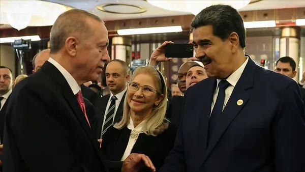 Maduro: Yahudilerin Hitler zamanında Nazi döneminde yaşadığı Holokost’u bu sefer Filistinliler yaşıyor!
