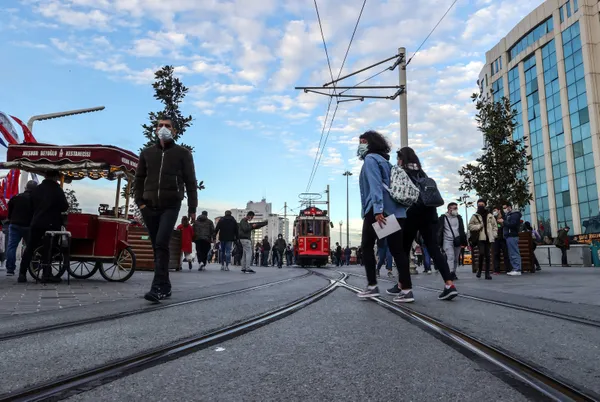 İstanbul’daki vakaların yarısında ortaya çıktı: Seyahat yasağı masada!