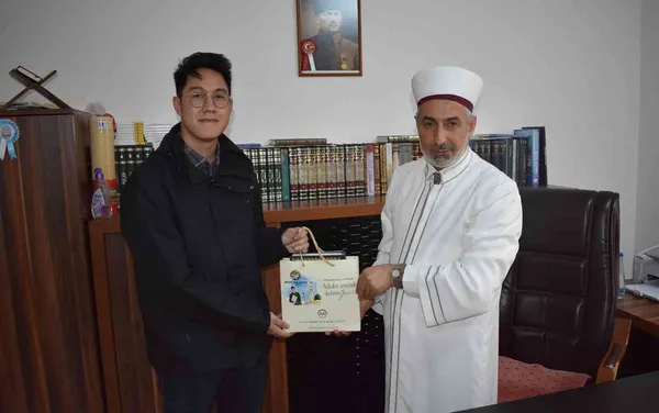 ABD’li Anthony Manisa’da kelime-i şehadet getirip Müslüman oldu