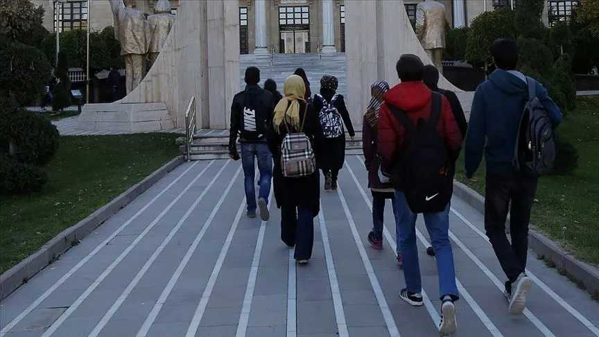 universiteler-icin-koklu-degisim-cagrisi-yuksekogretimde-reform-dosyasi-acildi-1781802558392.jpg Üniversiteler için köklü değişim çağrısı! Yükseköğretimde reform dosyası açıldı - 1