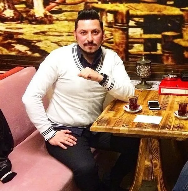 sevgilisinin-baskasiyla-nisanlandigini-duyunca-gozu-dondu-erkek-arkadasini-sokak-ortasinda-oldurdu-1682929940050.jpg Sevgilisinin başkasıyla nişanlandığını duyunca gözü döndü! Erkek arkadaşını sokak ortasında öldürdü - 3