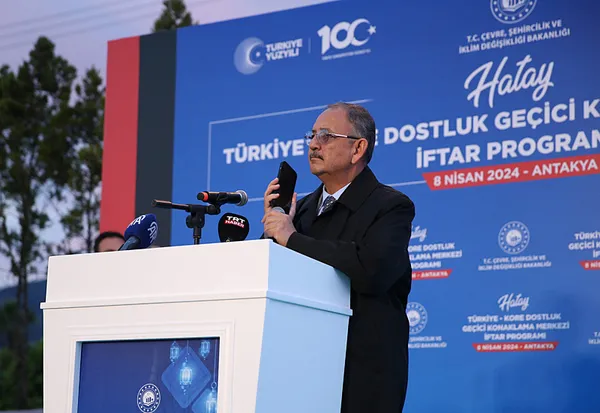 Başkan Erdoğan Hatay’da vatandaşlara telefondan seslendi: Deprem sıkıntılarını aşmanın gayreti içerisindeyiz, endişeniz olmasın!