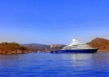 Rus milyarder ultra lüks yatıyla Marmaris'te