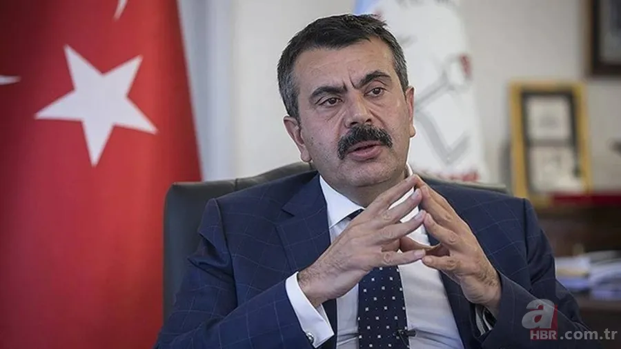 Türkiye Yüzyılı'nın yeni kabinesi açıklandı! Başkan Erdoğan'ın yeni A takımı... İsim isim yeni bakanlar! 12