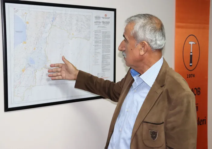 Birinci derece deprem kuşağında yer alan Hatay’da deprem ve tsunami tedirginliği