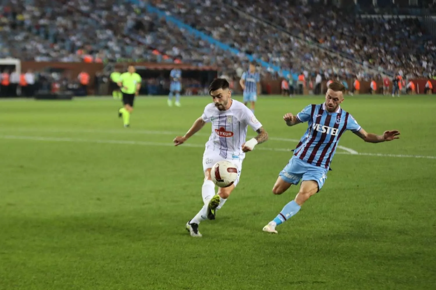 Süper Lig'de gözler Karadeniz derbisinde!