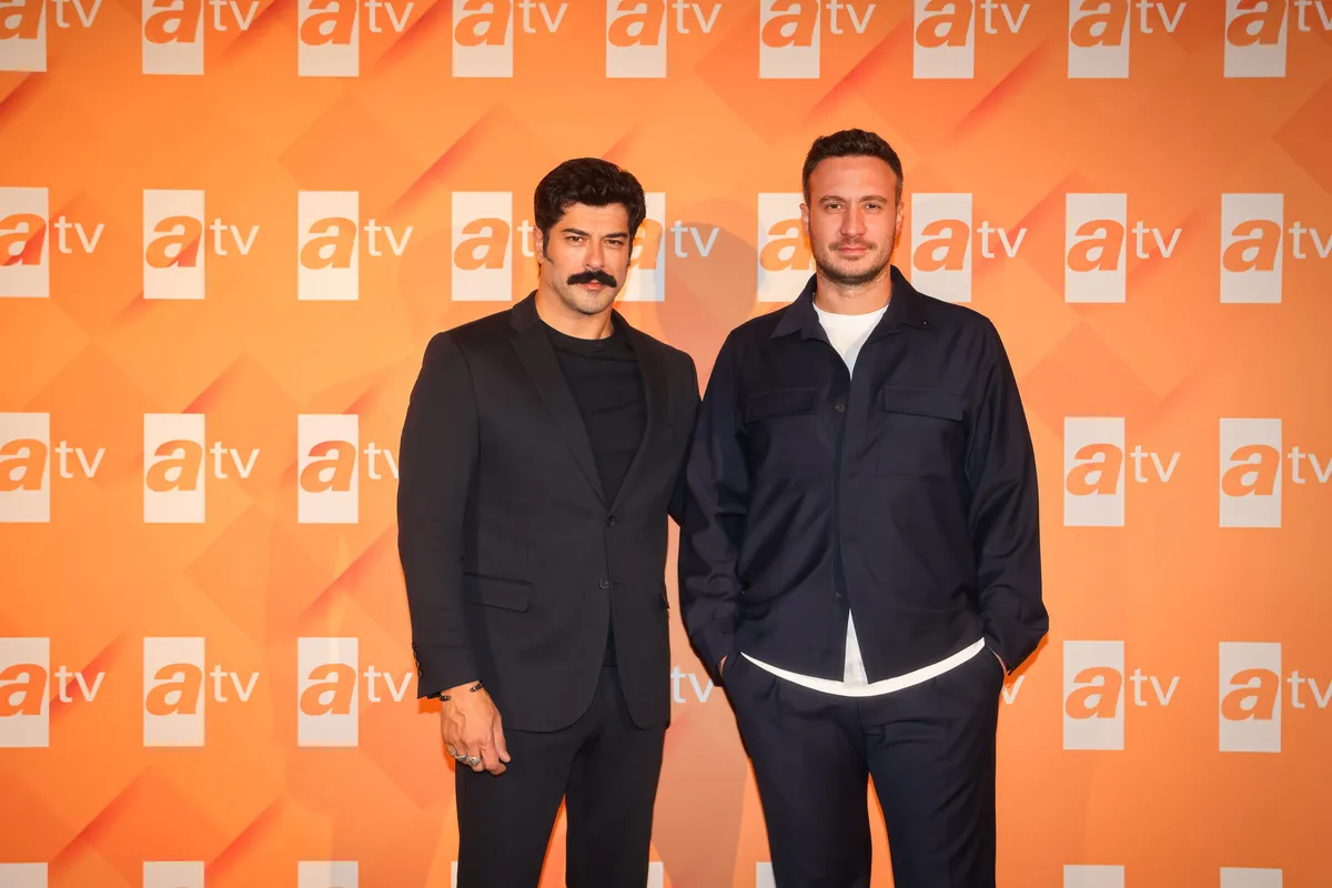 atvnin-yeni-hikayeleri-cannesda-bulustu-mipcomun-ilk-gununde-4-buyuk-yapim-ozel-gosterimle-tanitildi-1792011106563.jpg ATV'nin yeni hikayeleri Cannes'da buluştu! MIPCOM'un ilk gününde 4 büyük yapım özel gösterimle tanıtıldı - 1