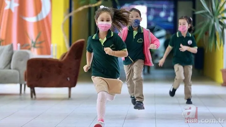 Pozitif vakada yüz yüze eğitim devam eder mi? Sağlık Bakanlığı koronavirüs rehberini güncelledi 11