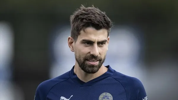 Fenerbahçe’nin yıldızı yeni rotasını çizdi! O takıma geri dönüyor...