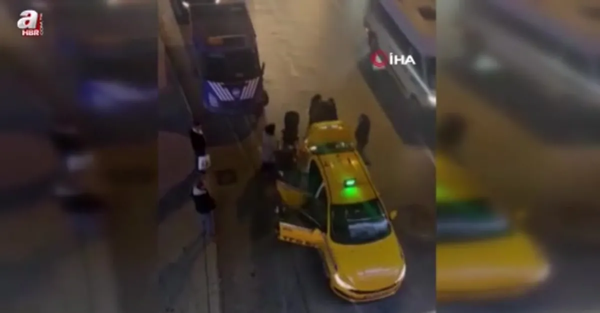 Yolcusuna bıçak çeken taksici kamerada