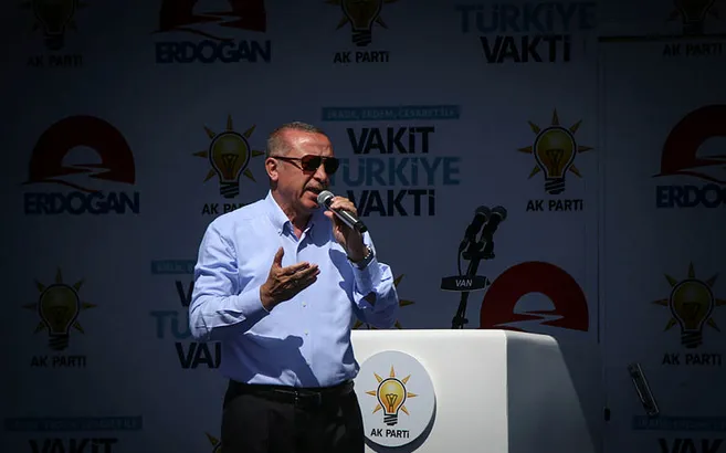 Cumhurbaşkanı Erdoğan: Yardım paralarını Kandil'e gönderdiler