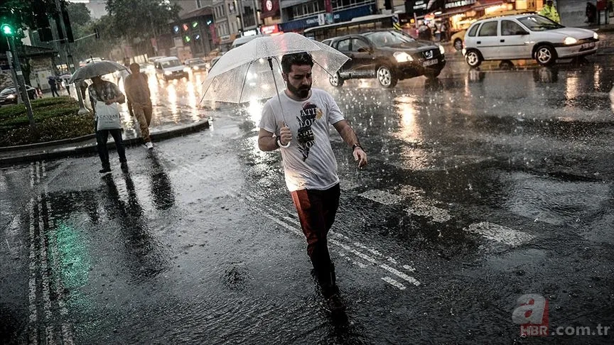 İstanbullular dikkat! Sonbahar yağmurları başlıyor! Meteorolojiden 9 ile kuvvetli yağış uyarısı: 3 Ekim Cuma hava nasıl olacak? 13