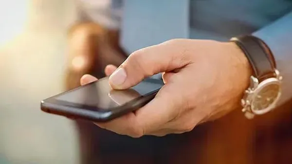 1673321833170.jpeg Etek altı sapığından iğrenç arşiv! Kimliği şoke etti | 100'den fazla kadının fotoğrafını çekip klasör yapmış: Leoparlı kadın, mavili tatlı kız... - 4
