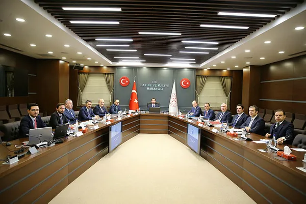 Bakan Berat Albayrak müjdeyi verdi! Kredi piyasasında devrim