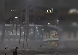 Kuveyt Havalimanı vuruldu