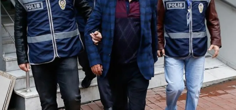 FETÖ'cü akademisyenlere ceza yağdı