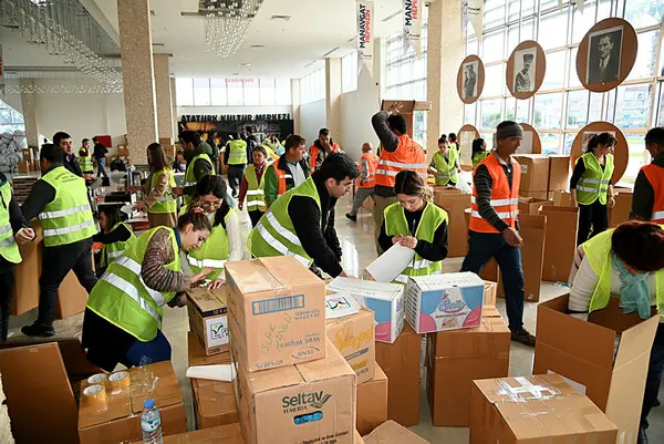 Devletin tüm imkanları milletinin hizmetinde! Ticaret Bakanlığı’ndan e-Ticaret deprem seferberliği