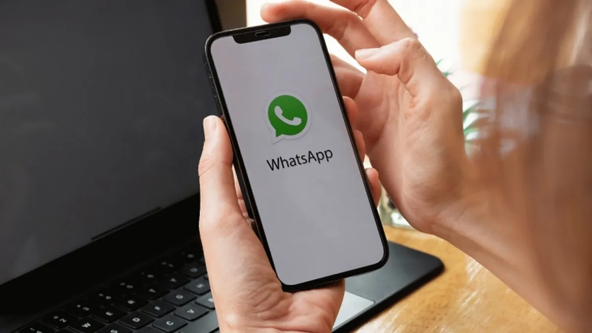 WhatsApp'ta Devrim Yaratan Yenilik: Sesli Mesajlar Artık Metne Dönüşüyor!