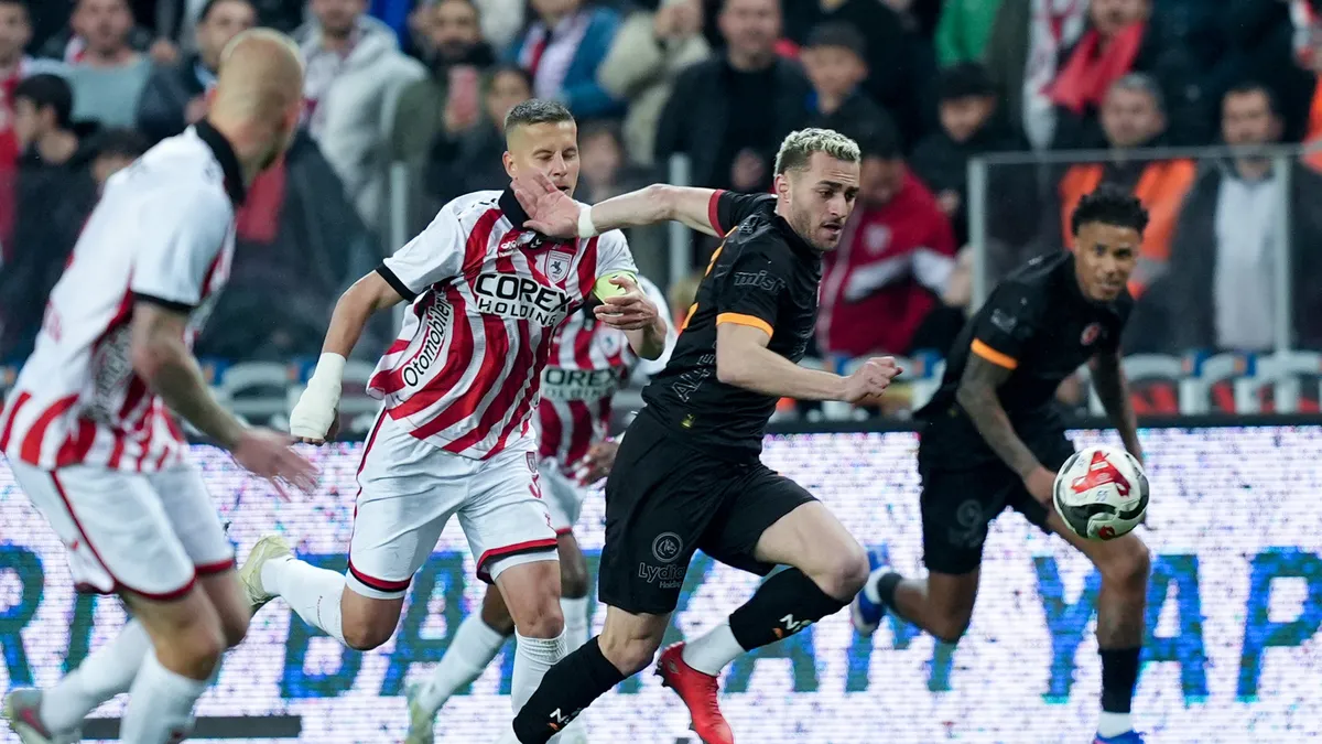Aslan deplasmanda kayıp! Galatasaray Samsunspor'a farklı mağlup oldu